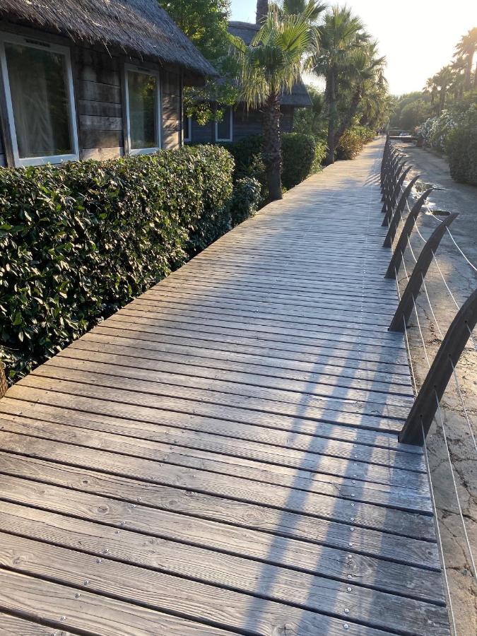 Holiday Prairies Mobile Home Grimaud Esterno foto